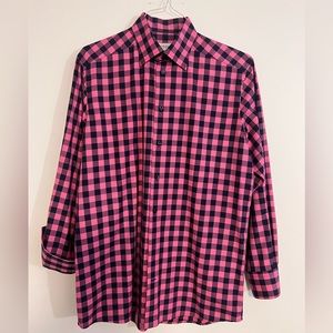 Eton Mens Dress Shirt
Pink/Navy Checker Plaid
Size- Medium 39/15 1/2
Like New
